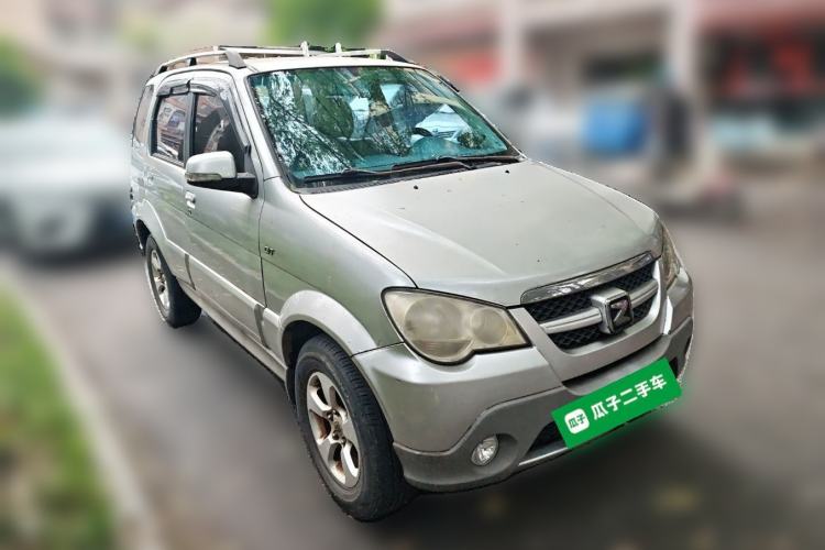 Used Zotye 5008 2010 1.3L CVT Standard Edition Front Right 45 Deg