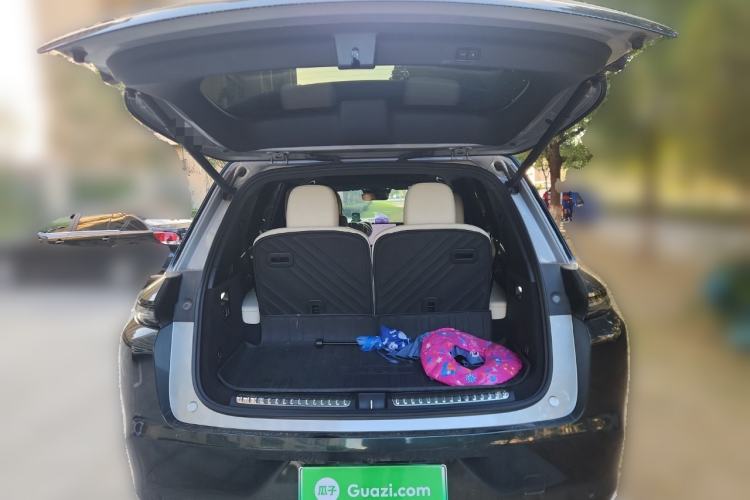 Used Li Auto L8 2023 Pro Model