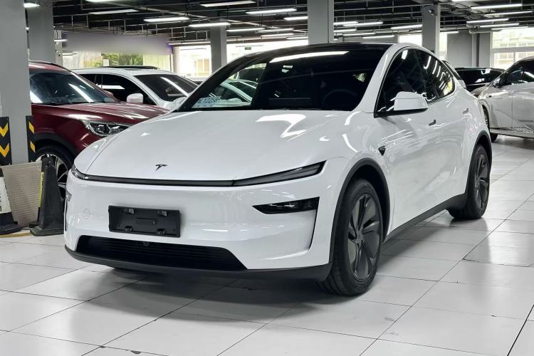 Used Tesla Model Y 2026 Rear-Drive Model