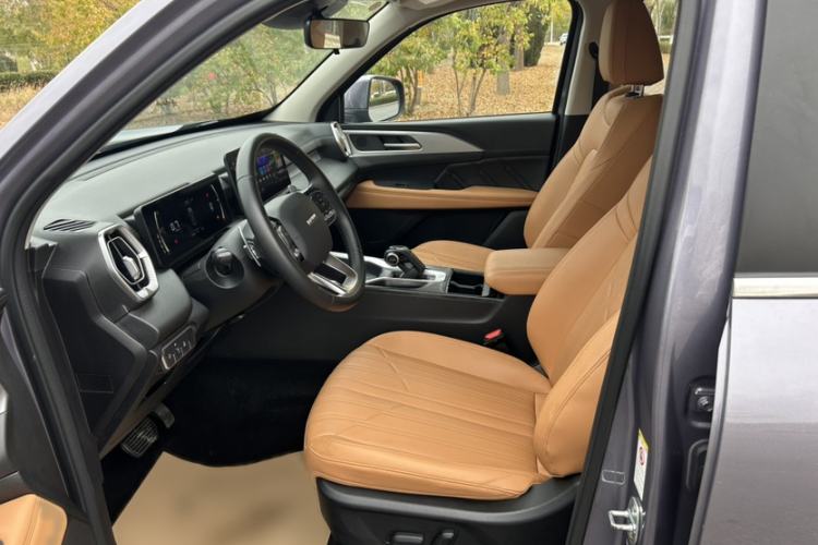 Used Haval H5 2023 2.0T Automatic All-Wheel Drive LinkedIn Gasoline
