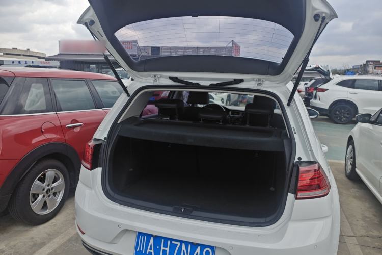 Used Volkswagen Golf 2018 1.6L Automatic Comfort Model
