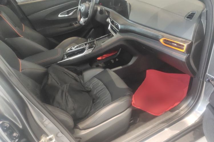 Used CHANGAN UNI-T 2022 1.5T Prestige Version