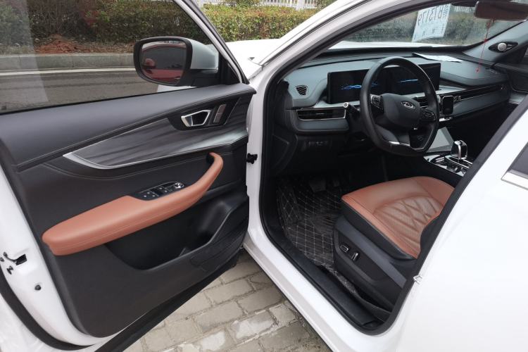 Used Chery Tiggo 8 PLUS 2022 290TGDI DCT Luxury Edition