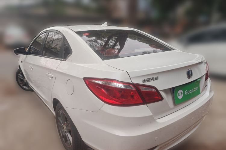 Used CHANGAN Eado 2015 1.6L Manual Luxury Model China IV Standard