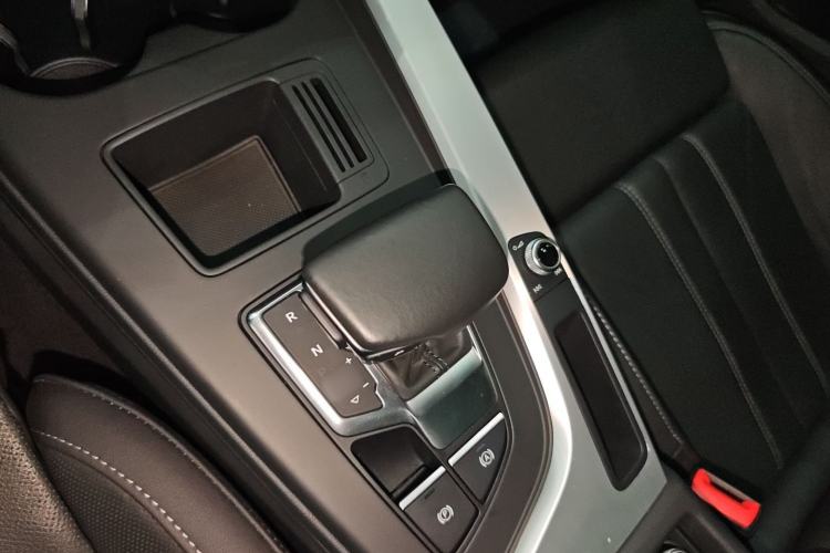 Used Audi A4L 2023 40 TFSI Fashion Dynamic Model