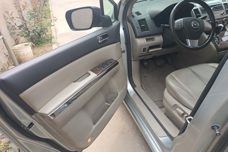 Used Mazda 8 2011 2.3L Deluxe Edition