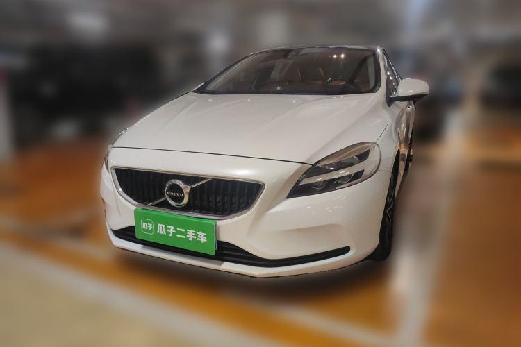 Used Volvo V40 2017 T3 Zhiyi Edition