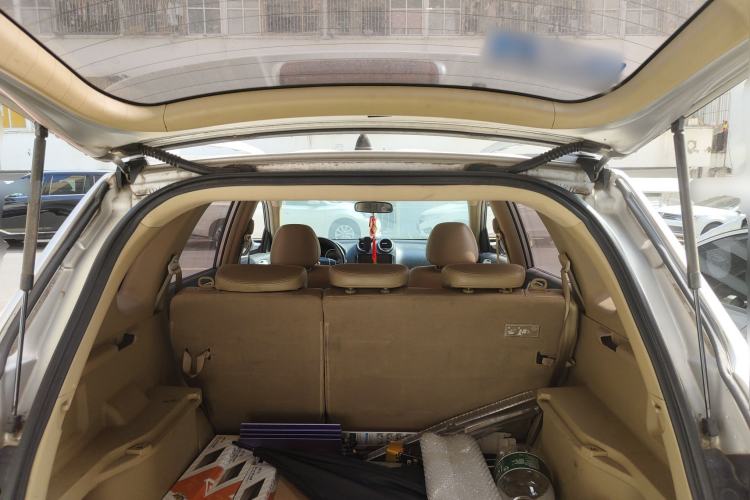 Used Haval H6 2011 2.0L Manual Two-Wheel Drive Elite Version