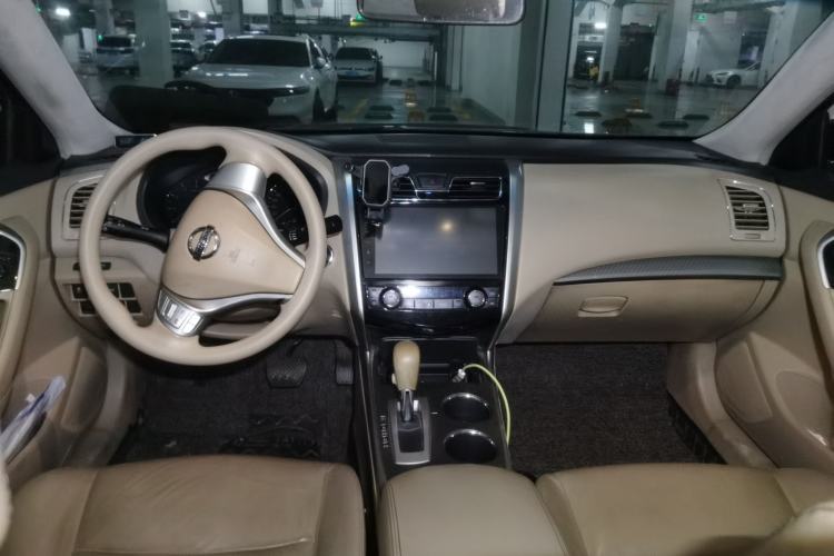 Used Nissan Teana 2016 2.0L XE Fashion Edition
