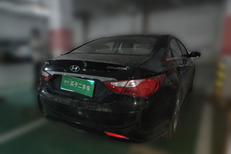 Used Hyundai Sonata 2011 2.0L Automatic Luxury Edition
