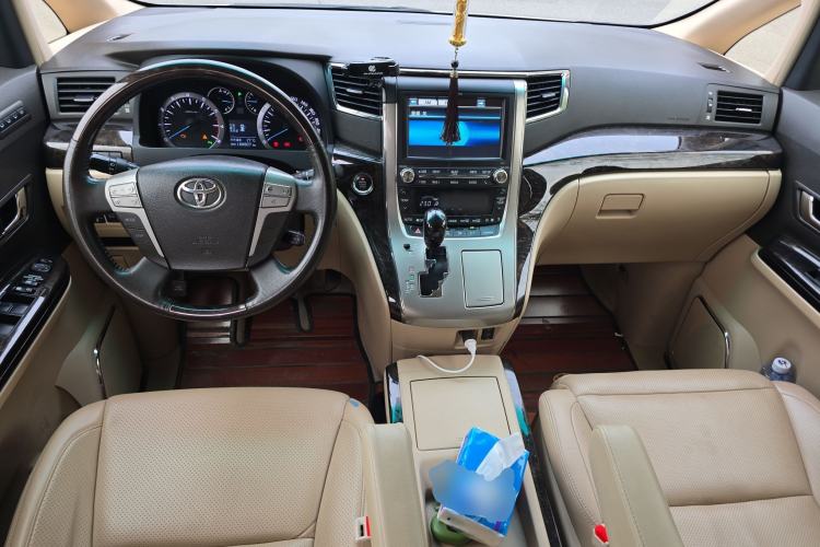 Used Toyota Alphard 2012 3.5L Luxury Edition
