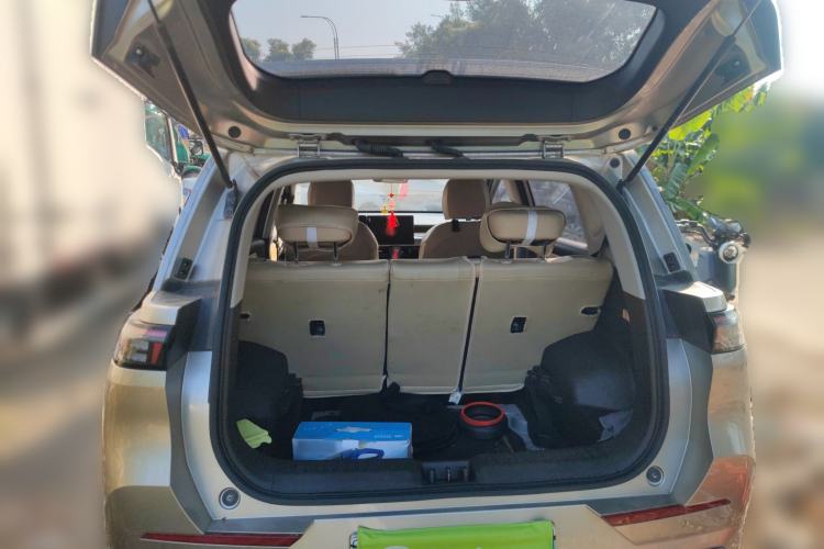 Used AION Y 2021 70 Intelligent Edition Trunk