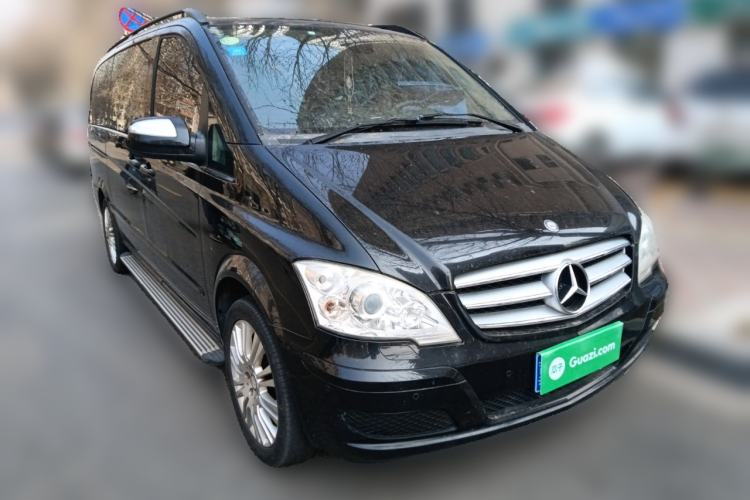 Used Mercedes-Benz Viano 2013 3.5L Haoci version Front Right 45 Deg