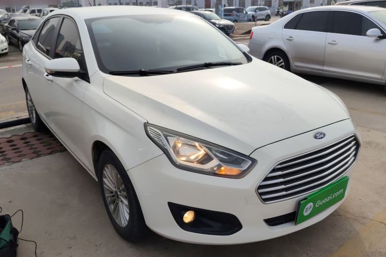 Used Ford Escort 2015 1.5L Manual Comfort Model