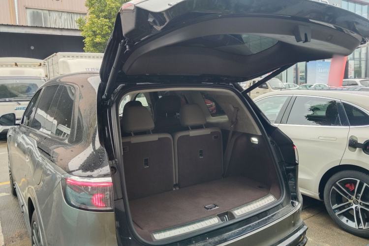 Used Hima AITO M8 2025 Model, Pure Electric Max+ Six-Seat Long-Range Version