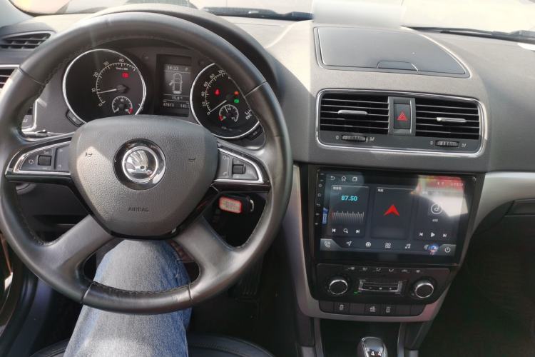 Used Skoda Yeti 2014 1.8TSI DSG Polar Edition
