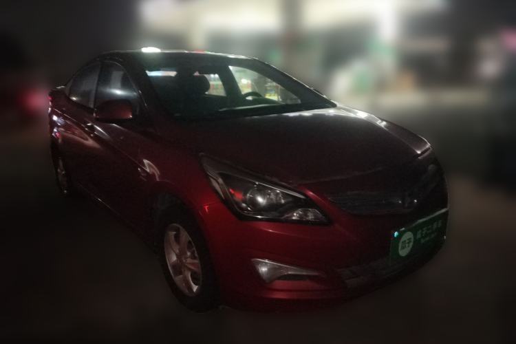 Used Hyundai Verna (older generation) 2014 1.4L Automatic Leading-Edge GLX