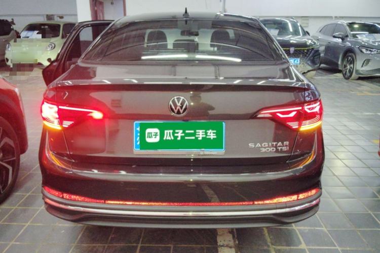 Used Volkswagen Sagitar 2025 Revised Version Three 300TSI DSG Excellence Edition
