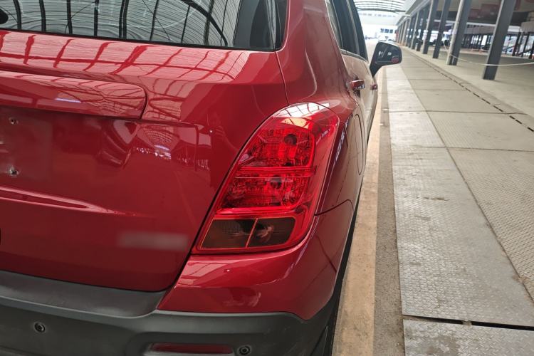 Used Chevrolet Trax 2016 1.4T Automatic Two-Wheel Drive Comfort Version with Sunroof