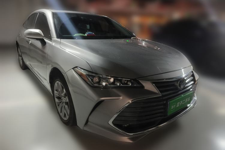 Used Toyota Avalon 2022 2.0L Luxury Edition Front Right 45 Deg