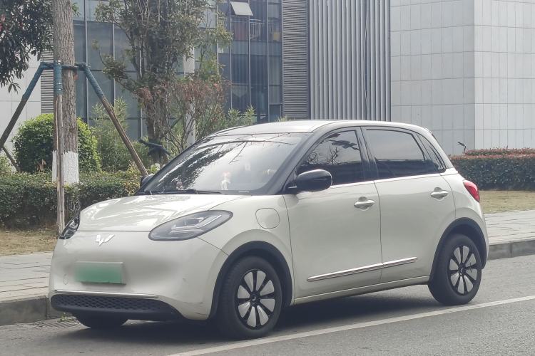 Used Wuling Bingo 2023 333 km Lingxi Connected+ Version