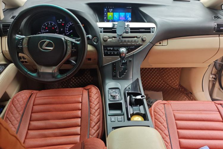 Used Lexus RX Classic 2013 270 Elite Edition Center Console