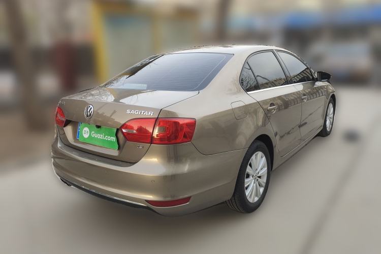 Used Volkswagen Sagitar 2014 Revised Version 1.4TSI Automatic Luxury Edition
