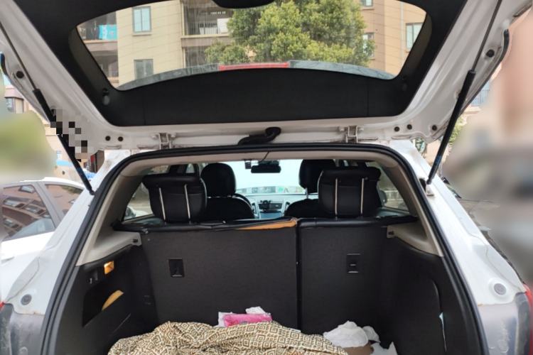 Used Chevrolet Trax 2016 1.4T Manual Two-Wheel Drive Comfort Version with Sunroof