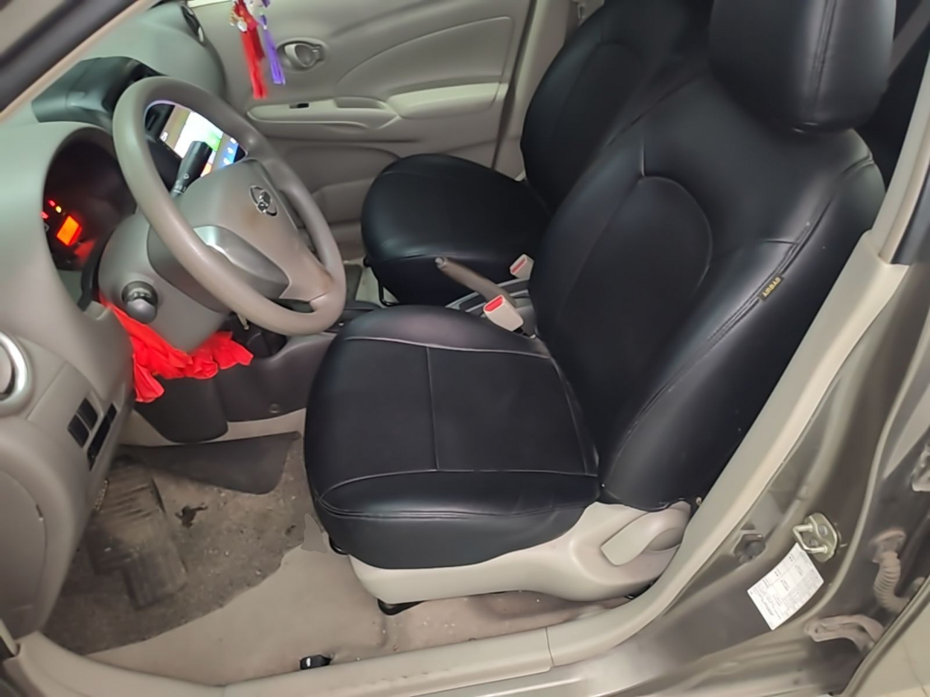 Interior delantero