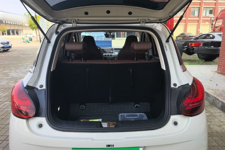 Used Wuling Bingo 2025 333 km Enjoyment Version Trunk