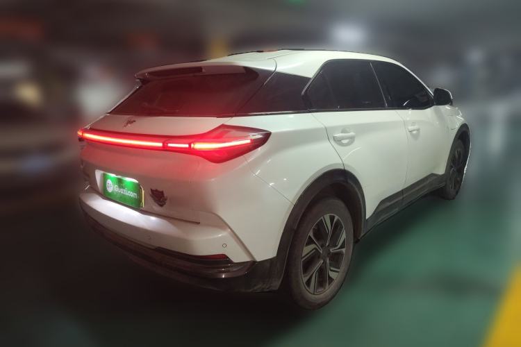 Used NETA U 2022 Zhi 400 Lithium-Nickel-Manganese-Cobalt Energy System Rear Right 45 Deg