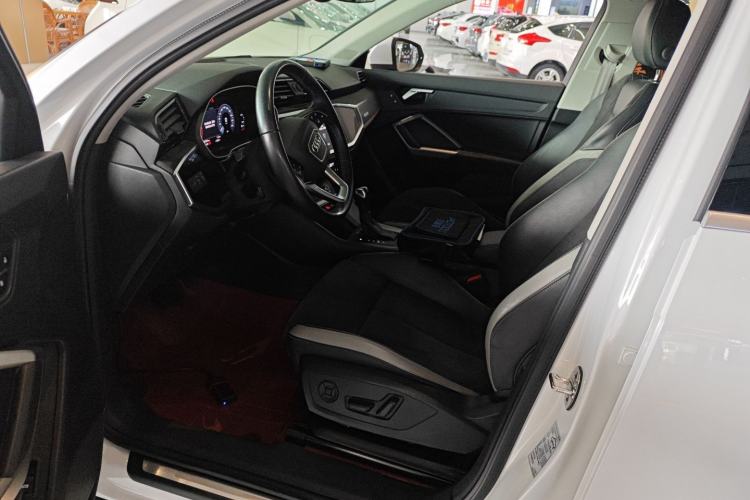 Used Audi Q3 2020 35 TFSI Ambition Dynamic Edition Left Front Seat