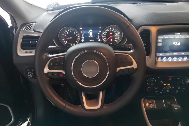 Used Jeep Compass 2017 200T Automatic Family Edition