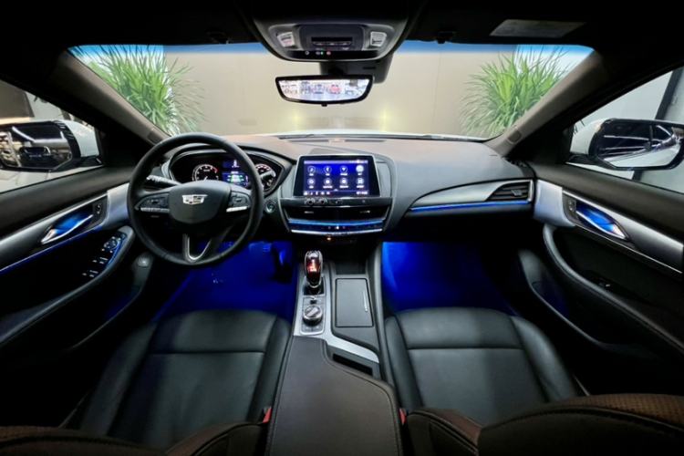 Used Cadillac CT5 2020 28T Luxury Version Interior 2