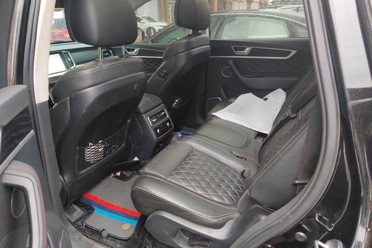 Used Hongqi HS7 2022 3.0T Automatic All-Wheel Drive ZhiLian QiChang Edition 5 Seats Left Rear Seat