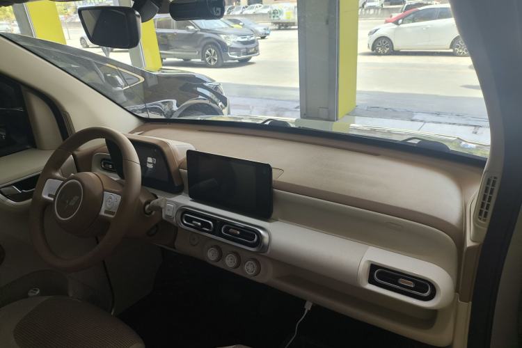 Used Wuling Hongguang MINIEV 2024 3rd Generation 215km Advanced Version