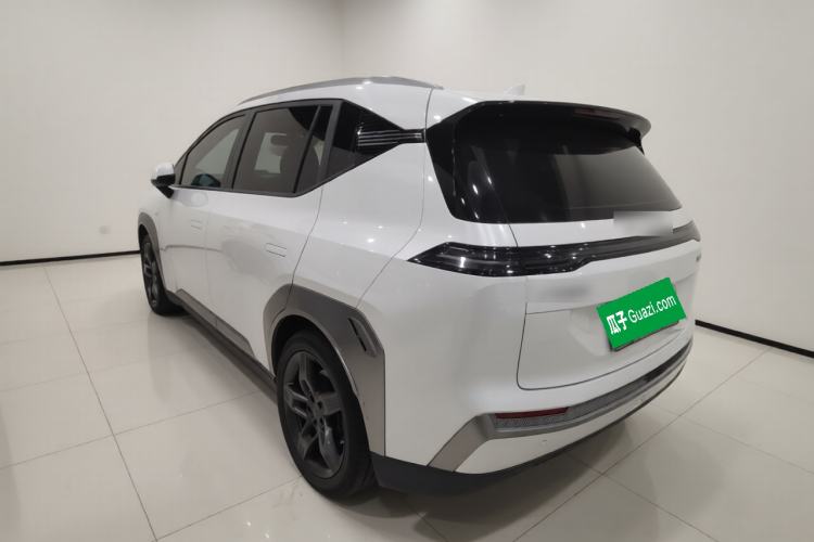 Used AION Y 2022 Plus 70 Tech Edition Exterior 2