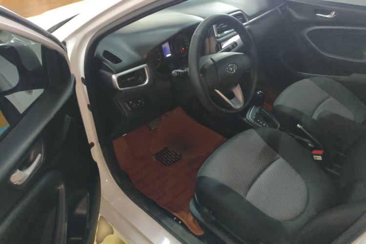 Used Hyundai Verna (older generation) 2017 1.4L Automatic YueXiang Edition China V-standard
