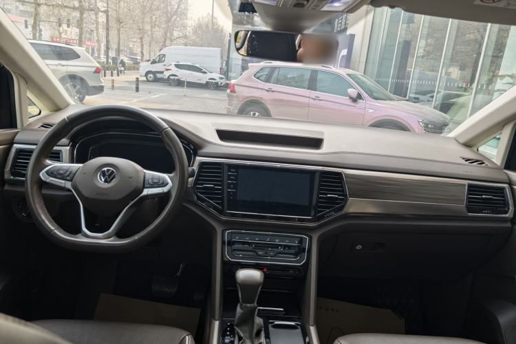 Used Volkswagen Viloran 2020 380TSI Prestige Edition