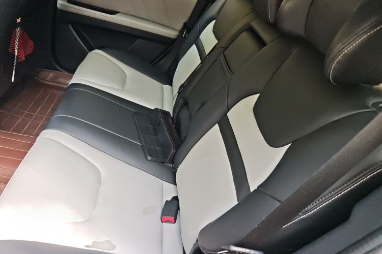 Used Luxgen U6 SUV 2014 1.8T Fashion Edition
