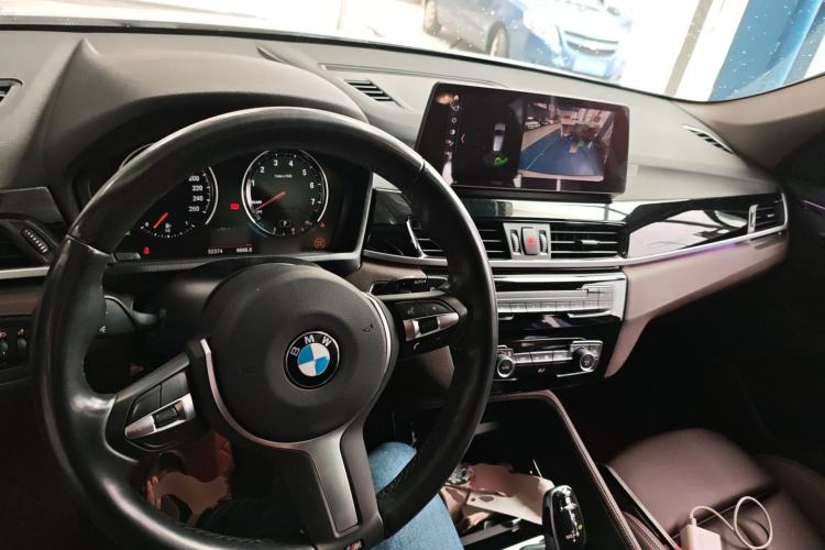 Used BMW X1 2020 sDrive20Li Premium Edition Center Console