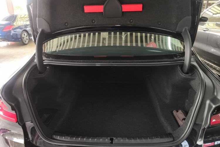 Used BMW 5 Series 2022 Restyled 525Li Luxury Package
