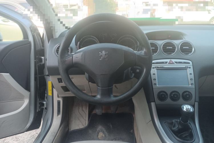 Used Peugeot 408 2010 2.0L Manual Comfort Edition
