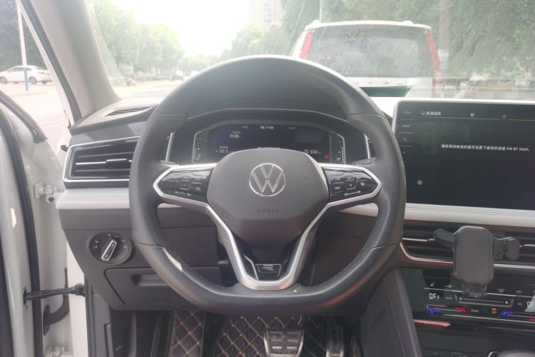Used Volkswagen Tiguan L 2022 330TSI Automatic Two-Wheel Drive R-Line Enhanced Edition Steering Wheel