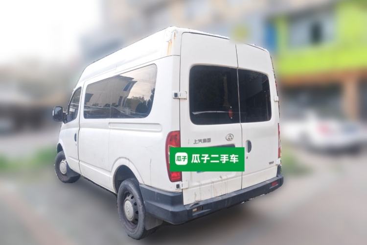 Used SAIC MAXUS Xintu V80 2014 2.5T Aotuntong Short Wheelbase Mid-Roof Model
