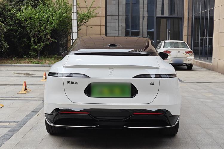 Used Avatr 06 2025 Ultra Pure Electric Edition Exterior 6