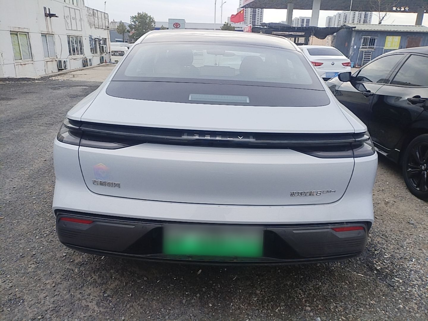Geely Galaxy 8 2025 130km EM-i Deluxe Edition — снимка 5