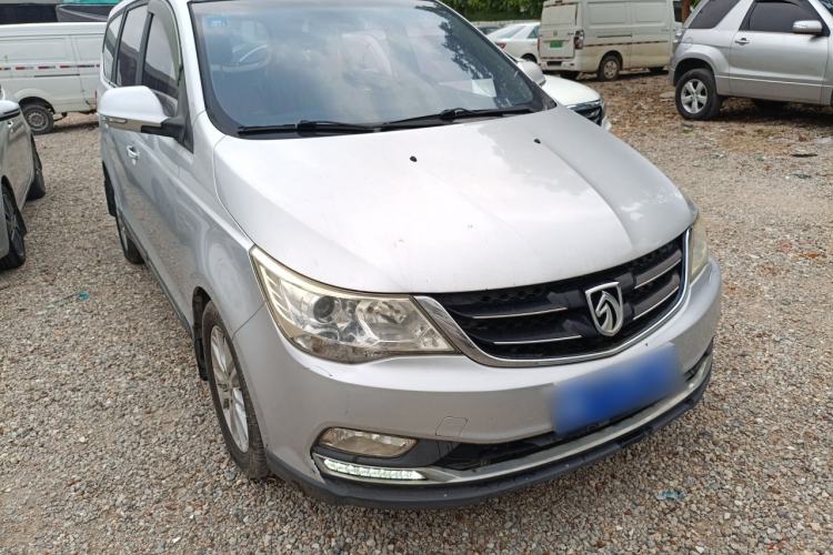 Used Baojun 730 2016 1.5T Manual Luxury Edition 7 Seats
