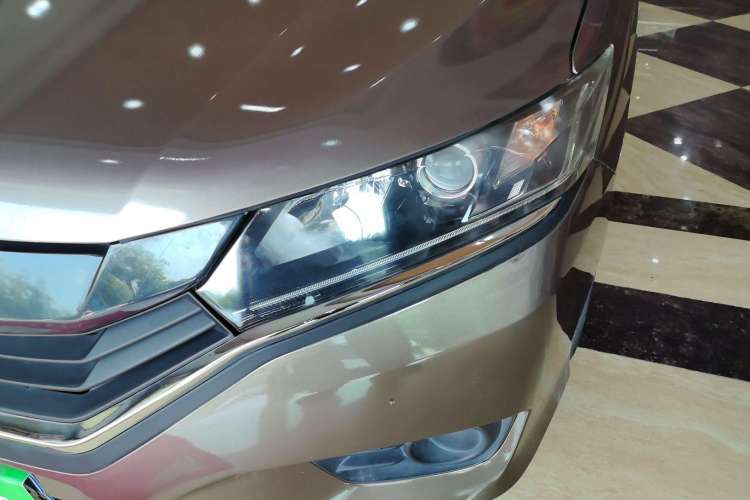 Used Honda Greiz 2016 1.5L CVT Classic Edition
