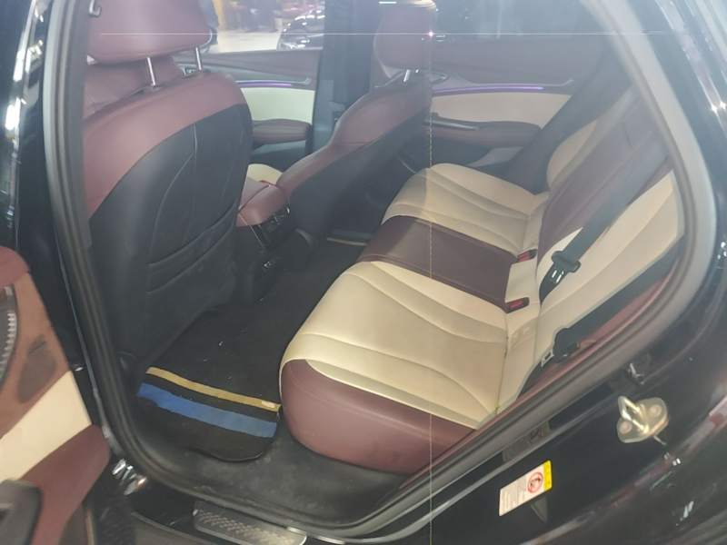 Used BYD Seal 2023 DM-i 1.5T 121km Prestige Model — 16